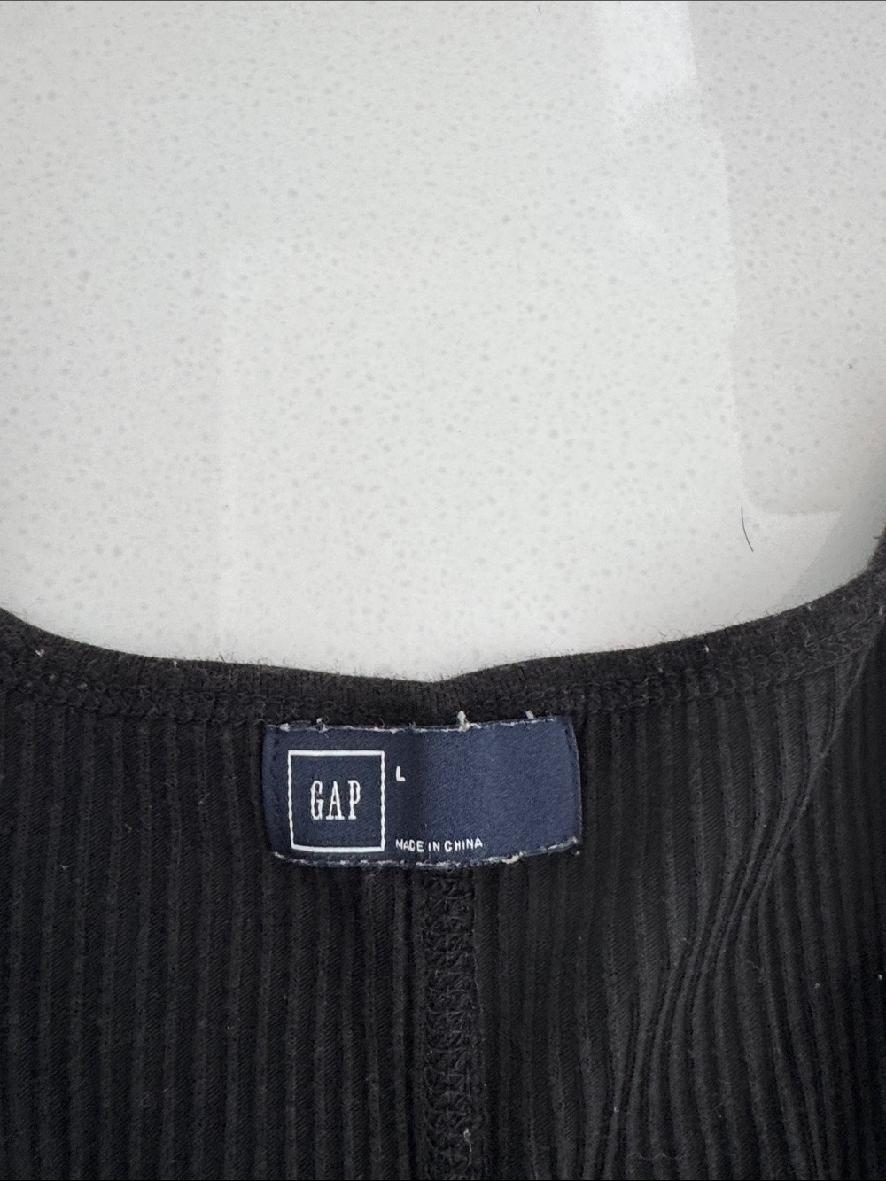 GAP Black Ribbed Tank Top - Picture 2 of 3